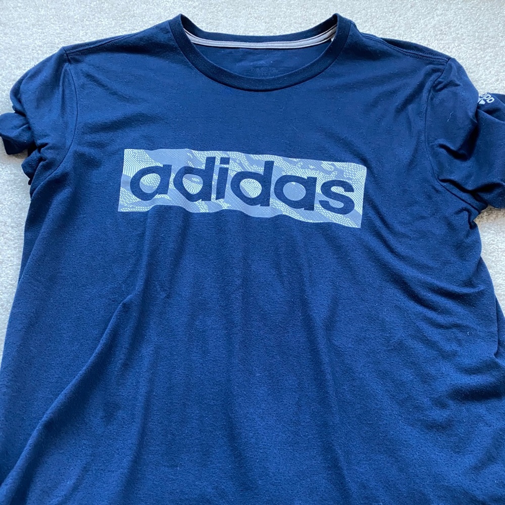 Adidas men’s tshirt
